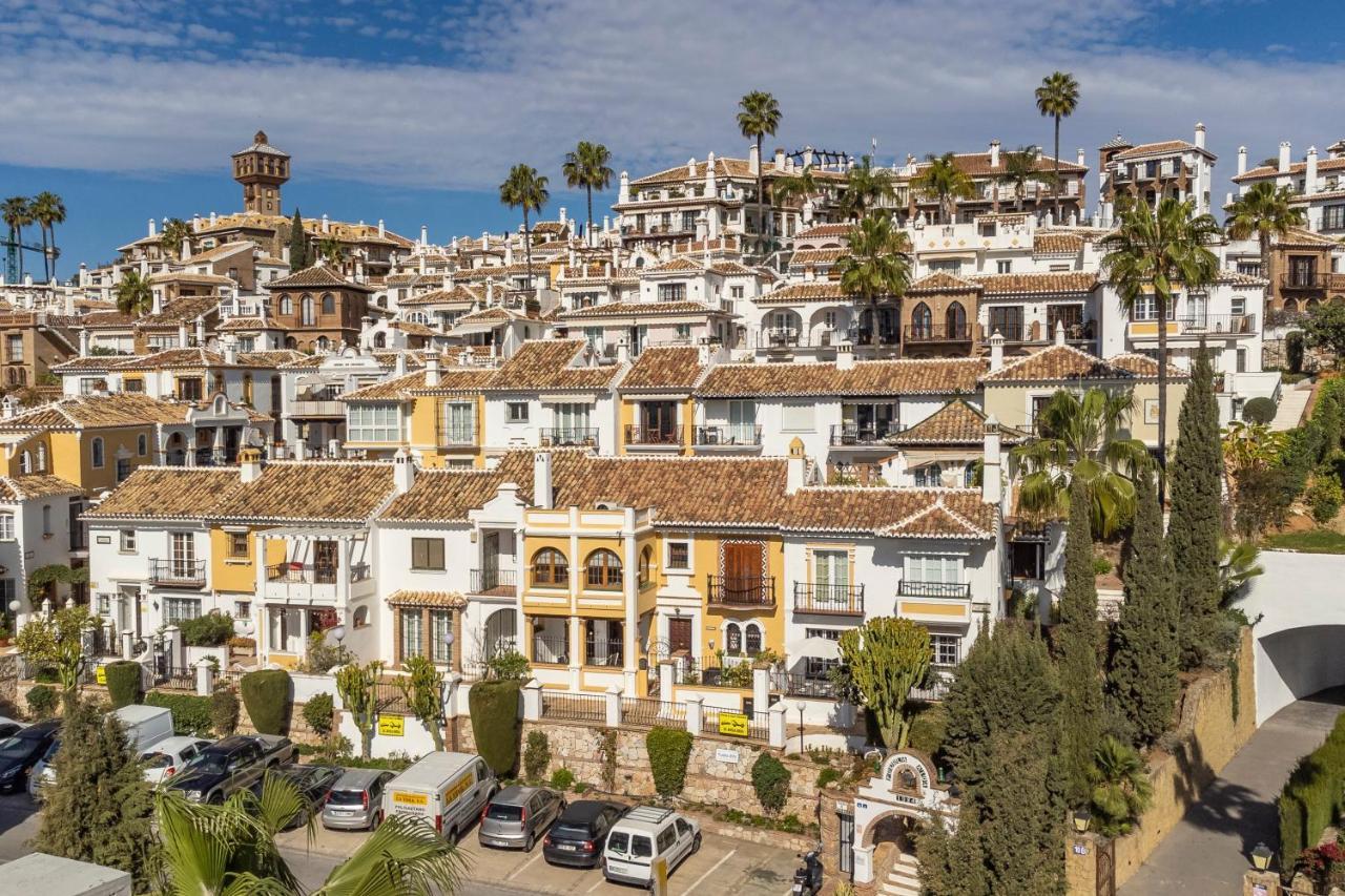 Sanders Golf - Lovely Two-Bedroom Apartment With Shared Pool MIJAS COSTA Eksteriør billede